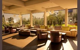 Hotel Desiree By Double Hospitality